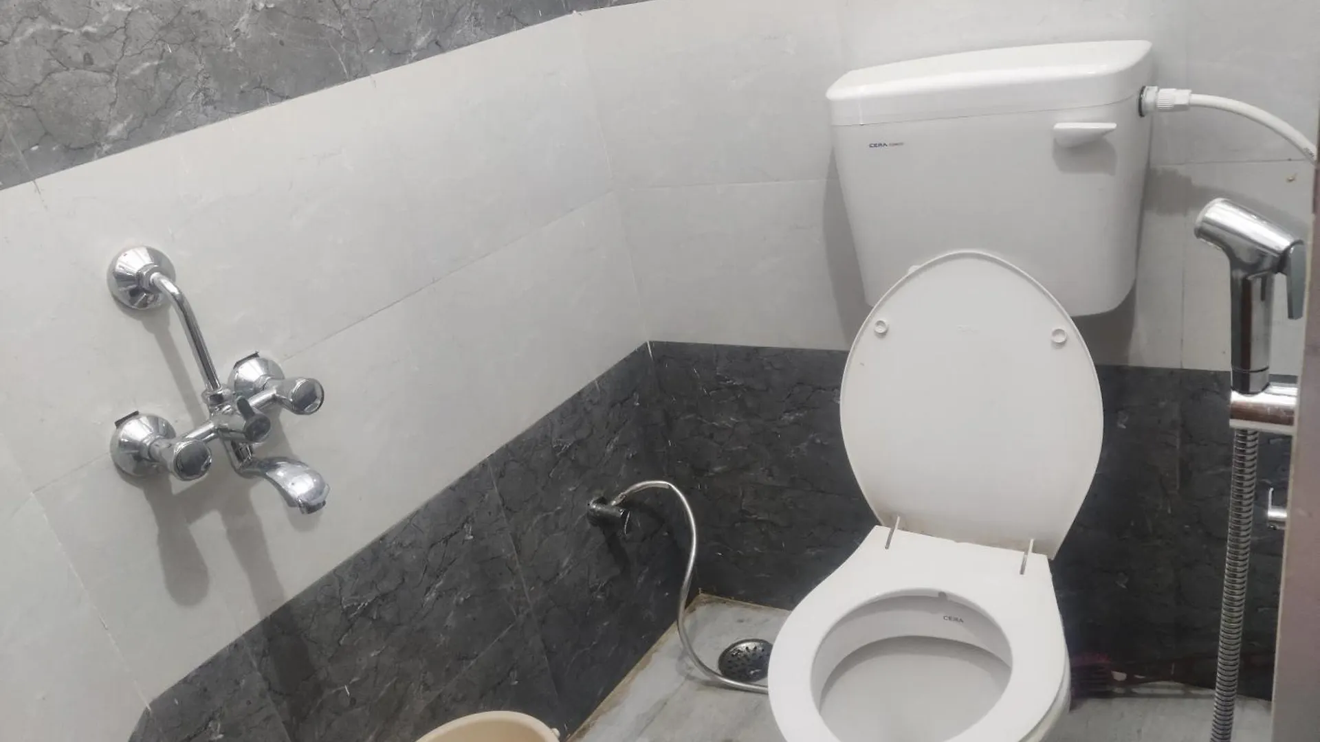Pihu Guest House Varanasi