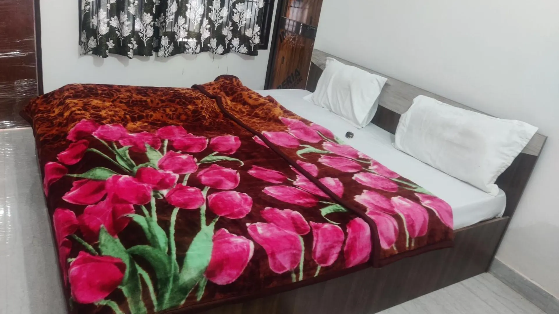 Pihu Guest House Varanasi 0*,  India